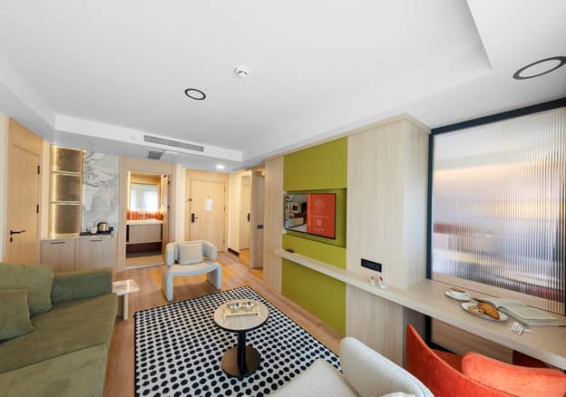 Noem Signature Suite 